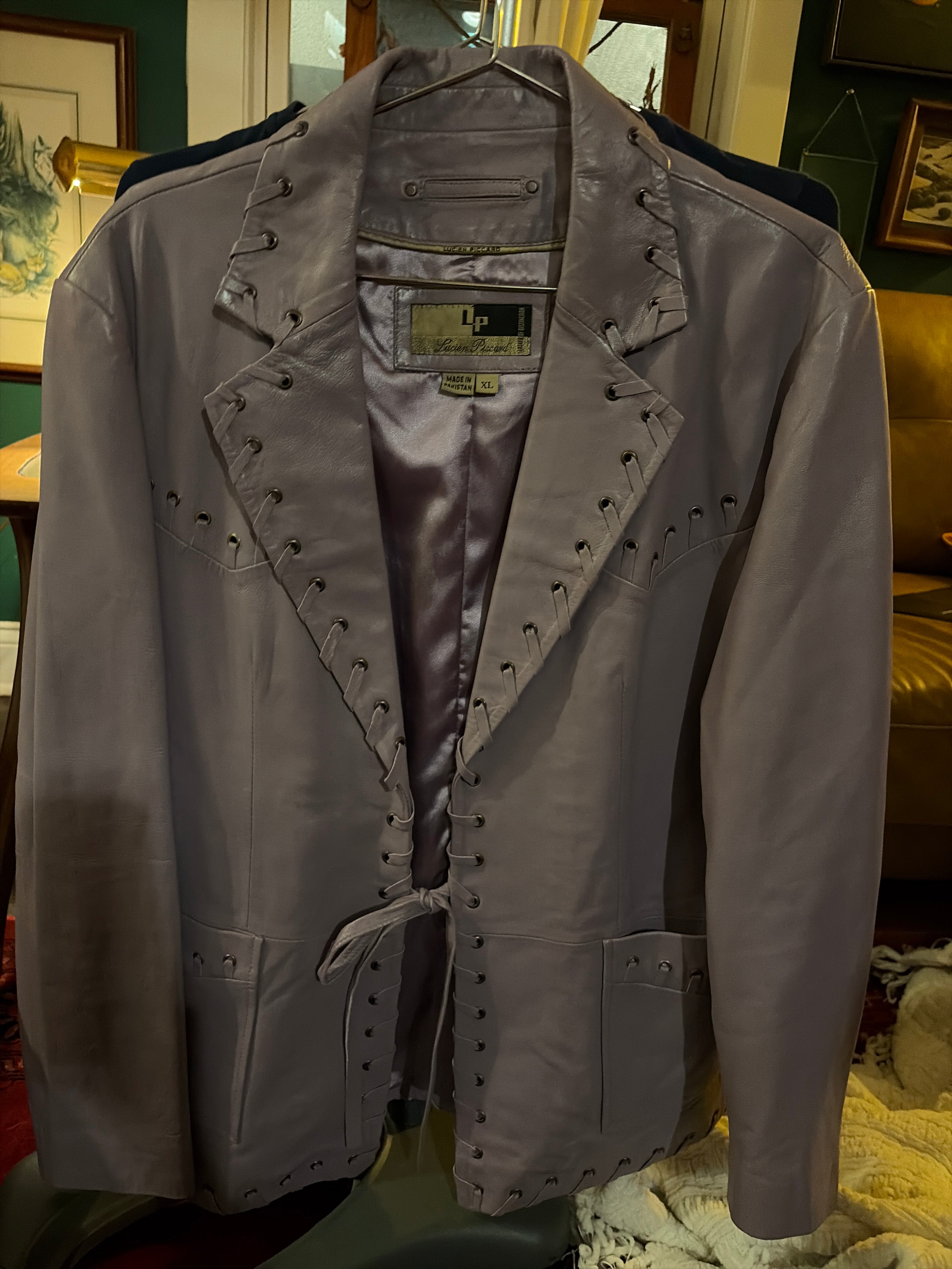 Jacket (Lucien Picard)