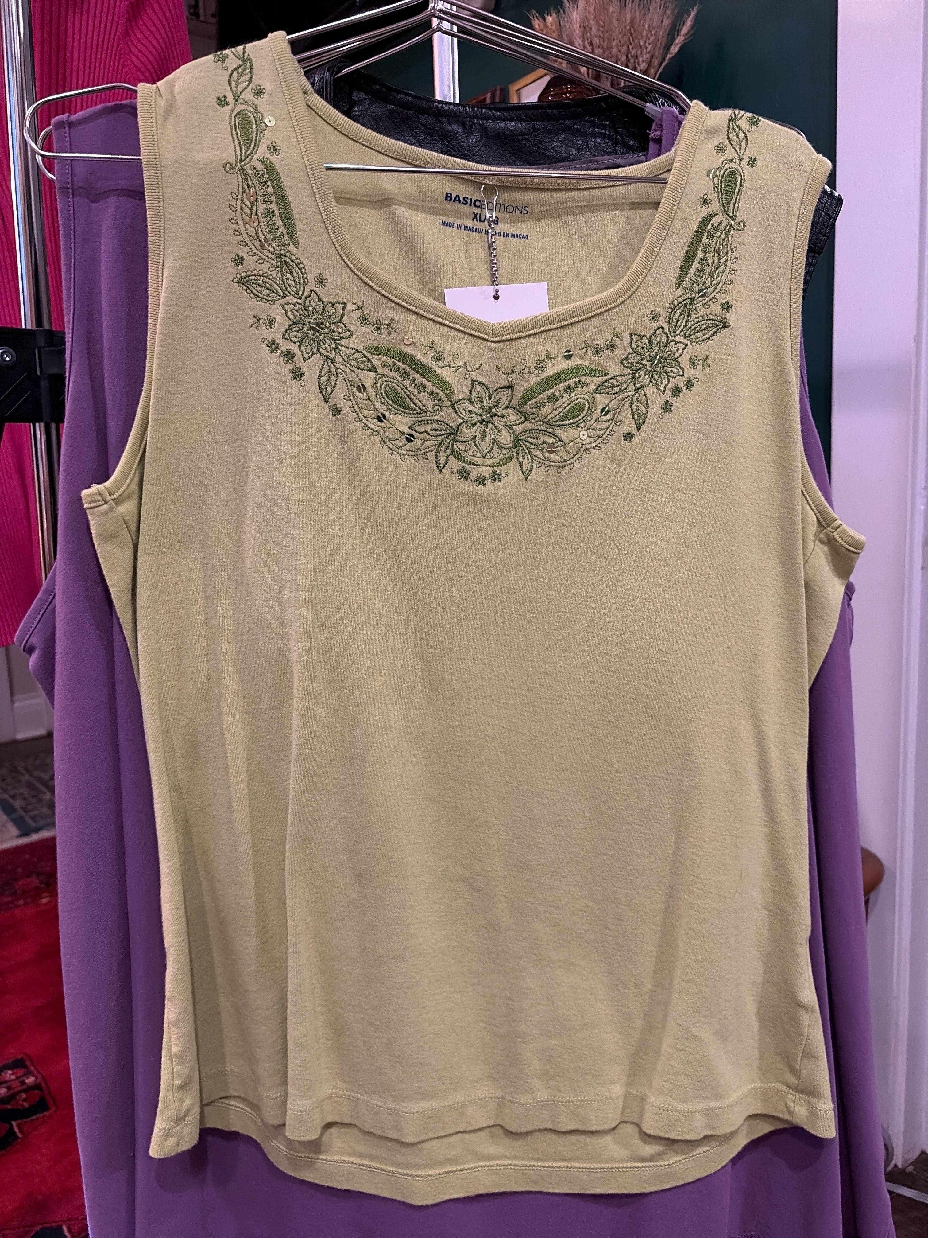 Tops - Tank (BasicEditions)