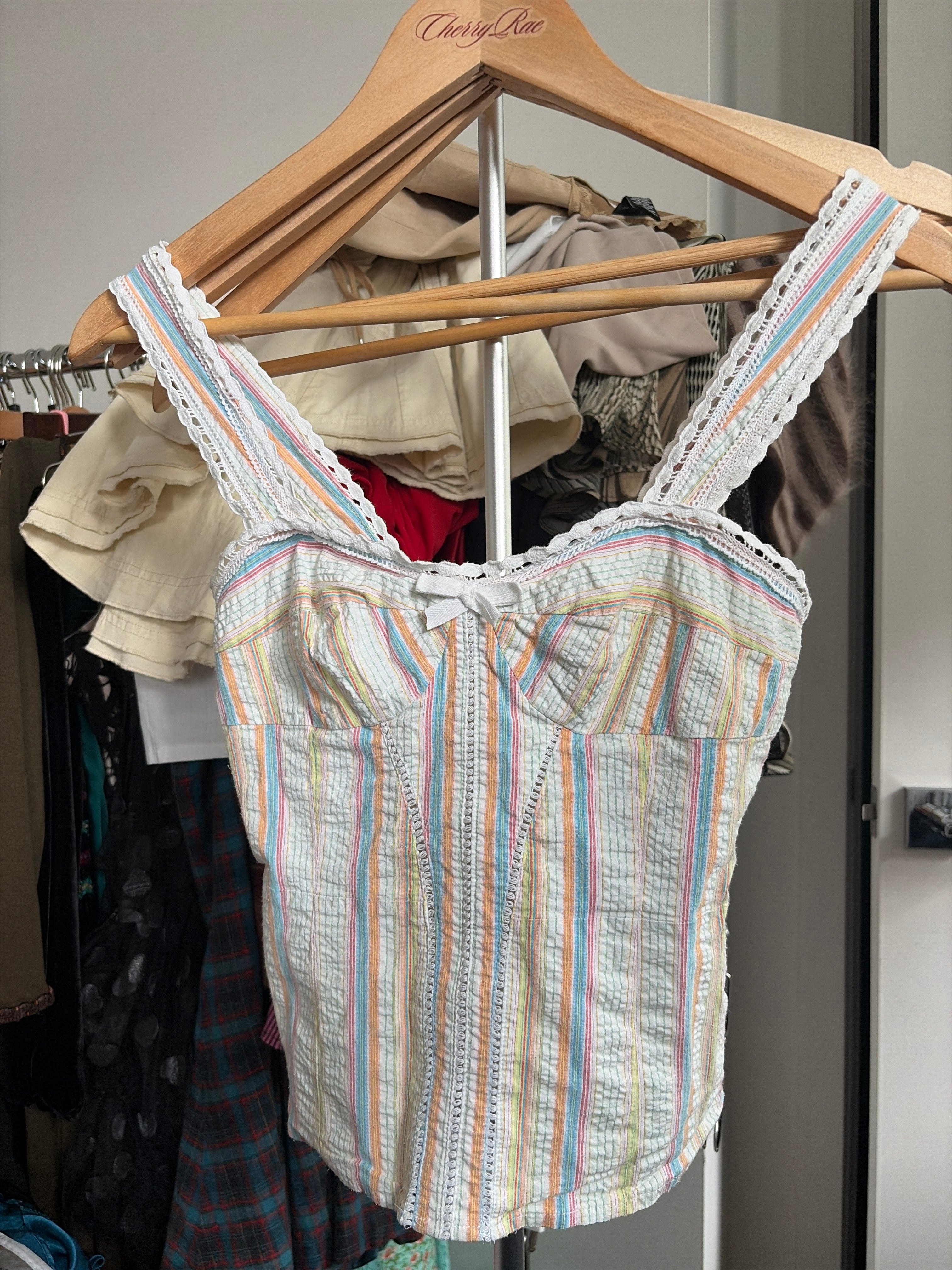 Tops - Sleeveless - Moda INTL