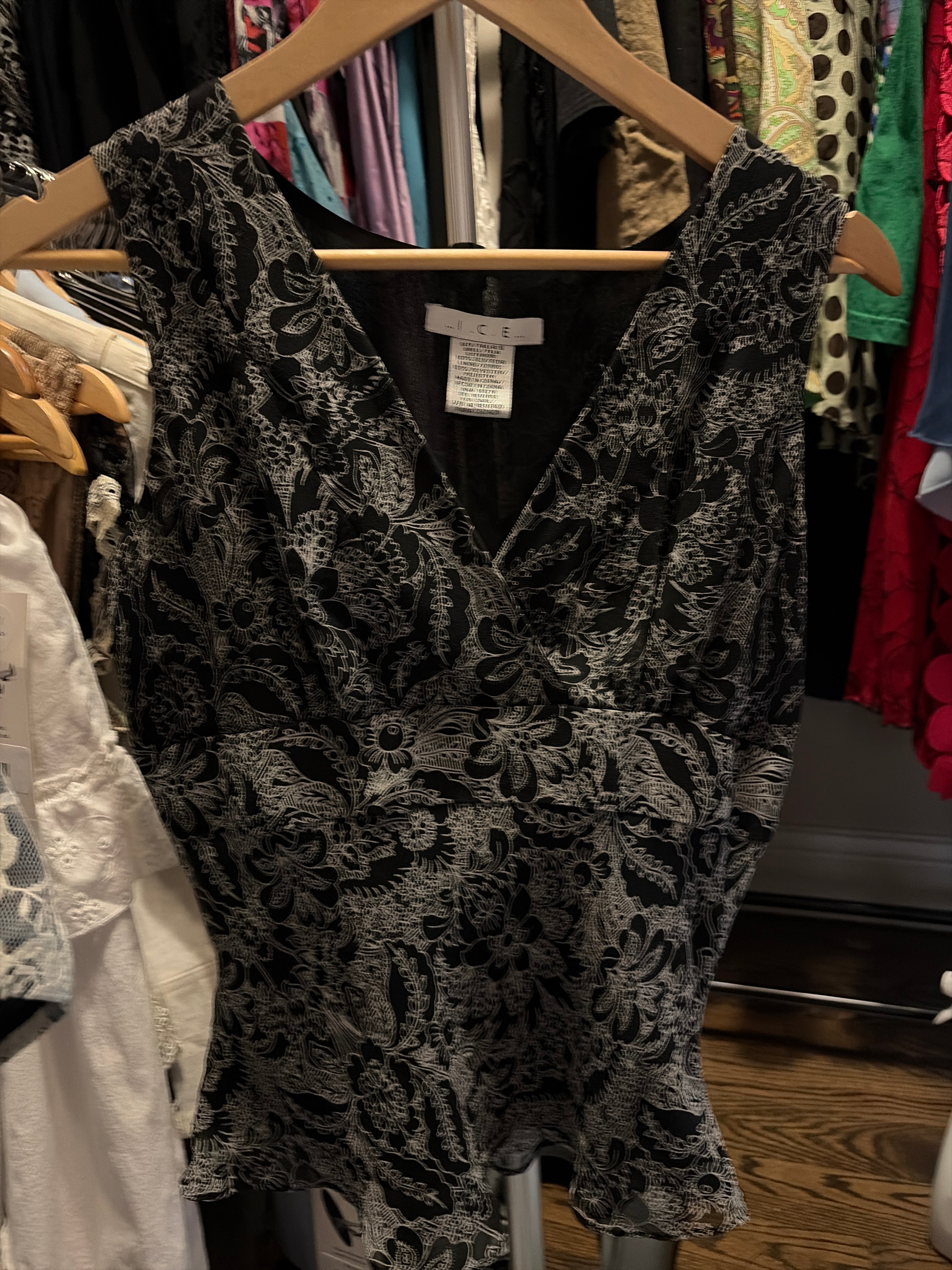 Tops - Sleeveless - ICE