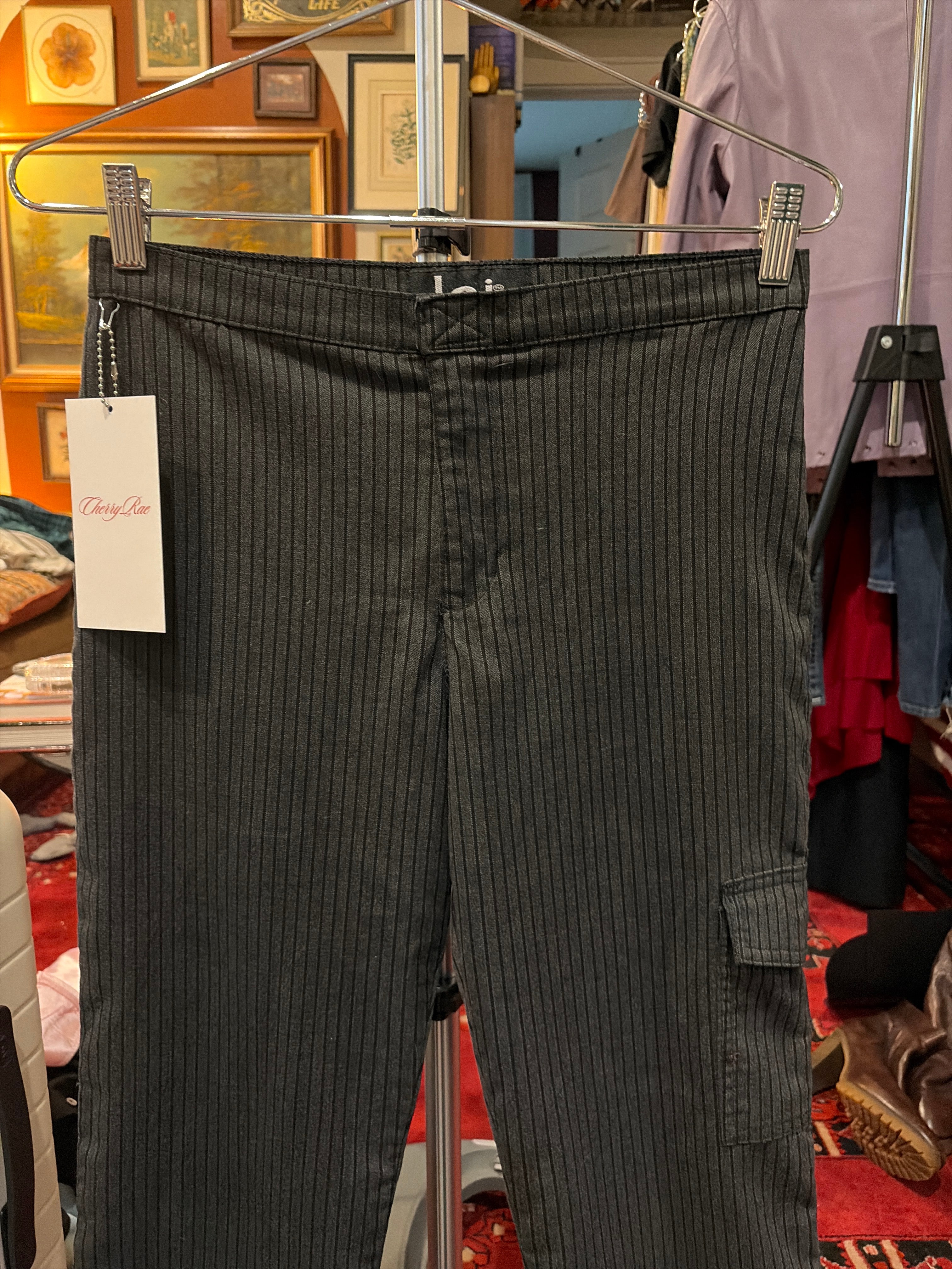 Pants - (LEI)