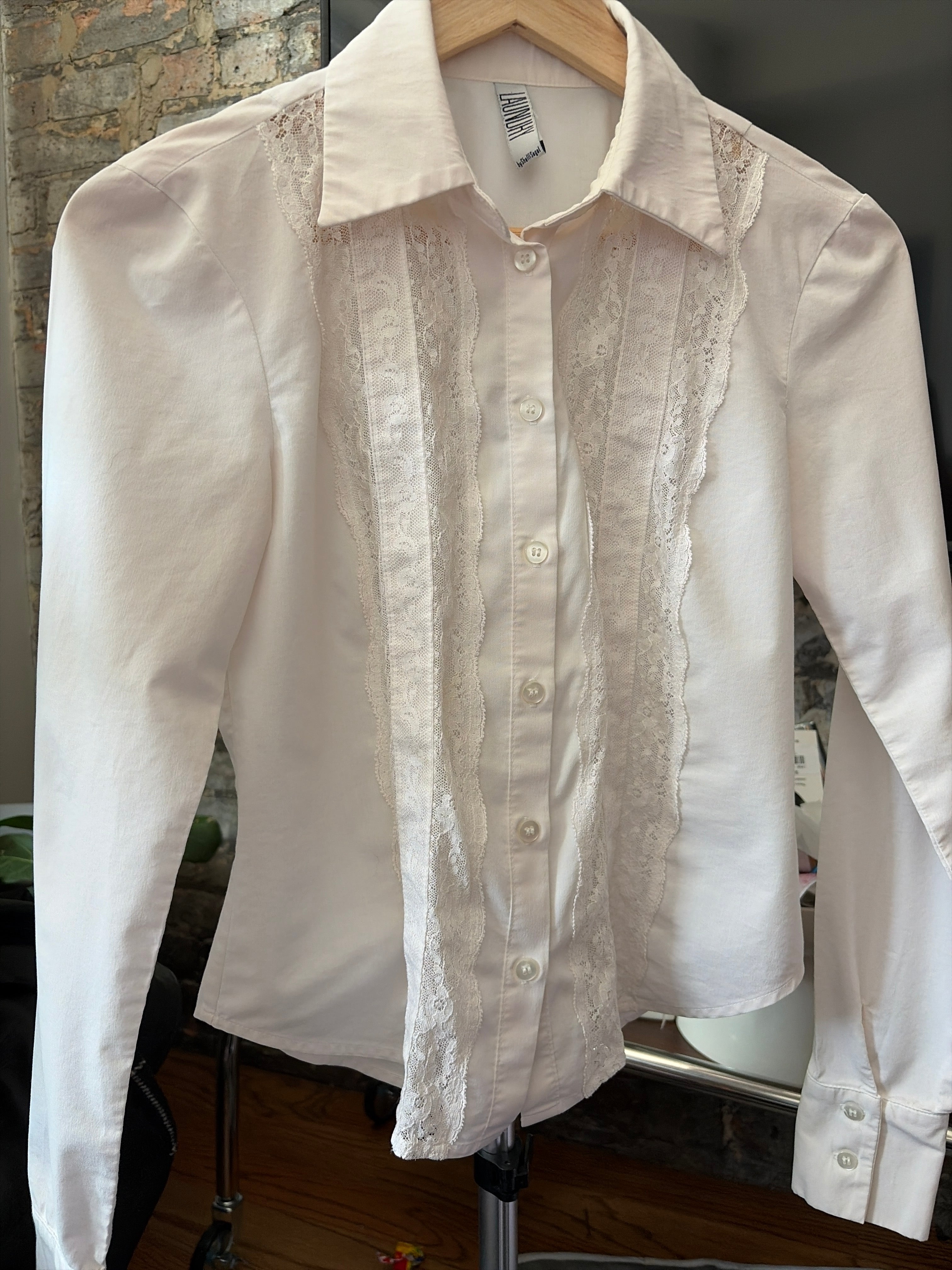 Tops - LongSleeve - Laundry