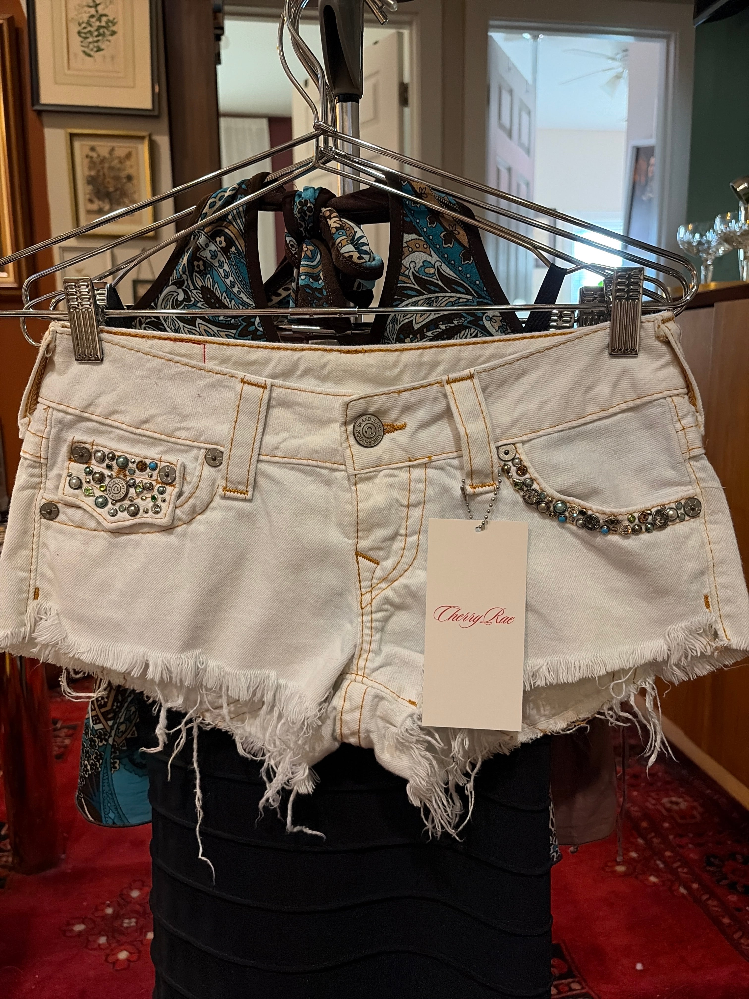 Shorts - (True Religion)