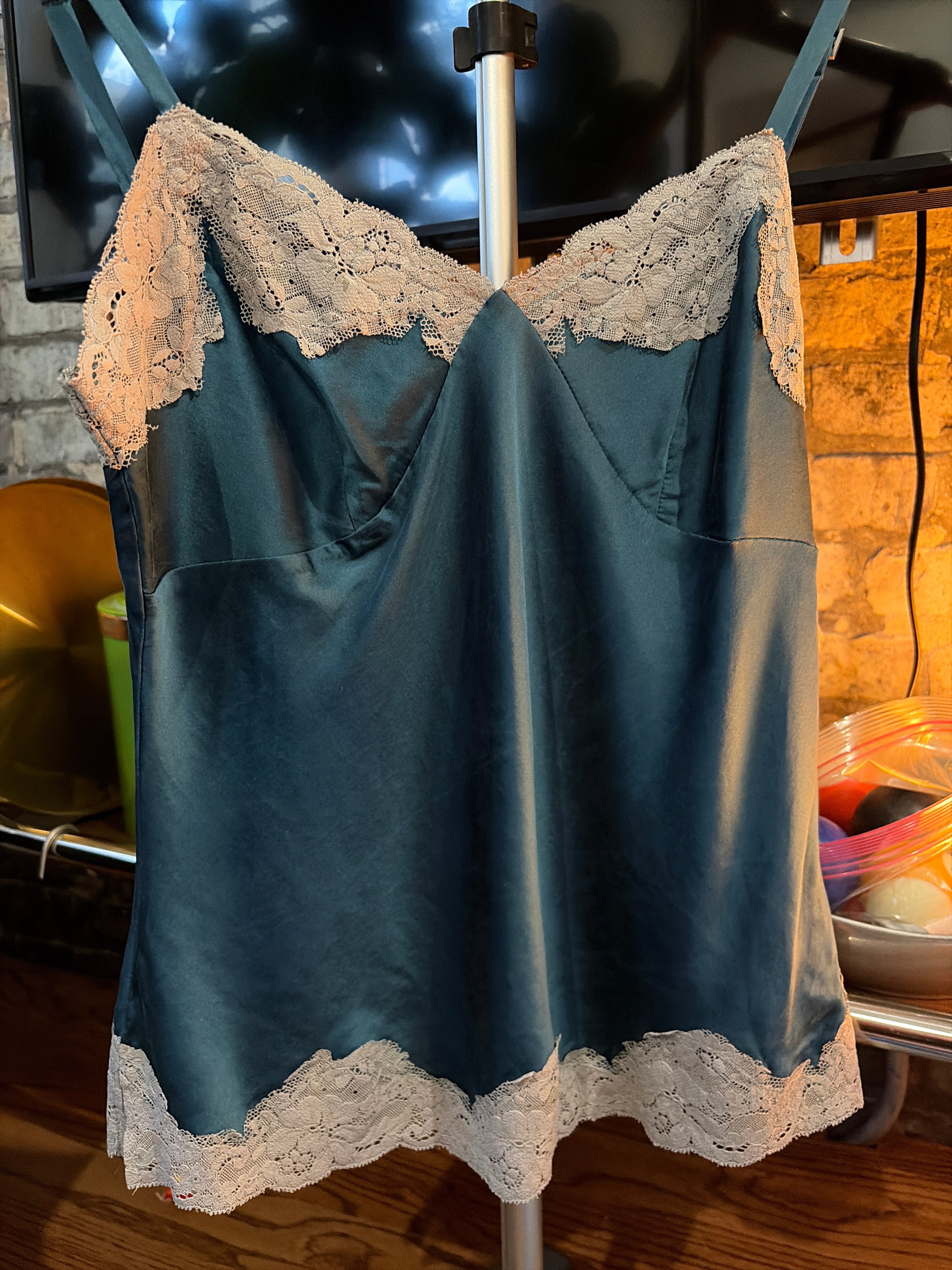Tops - Sleeveless - Express