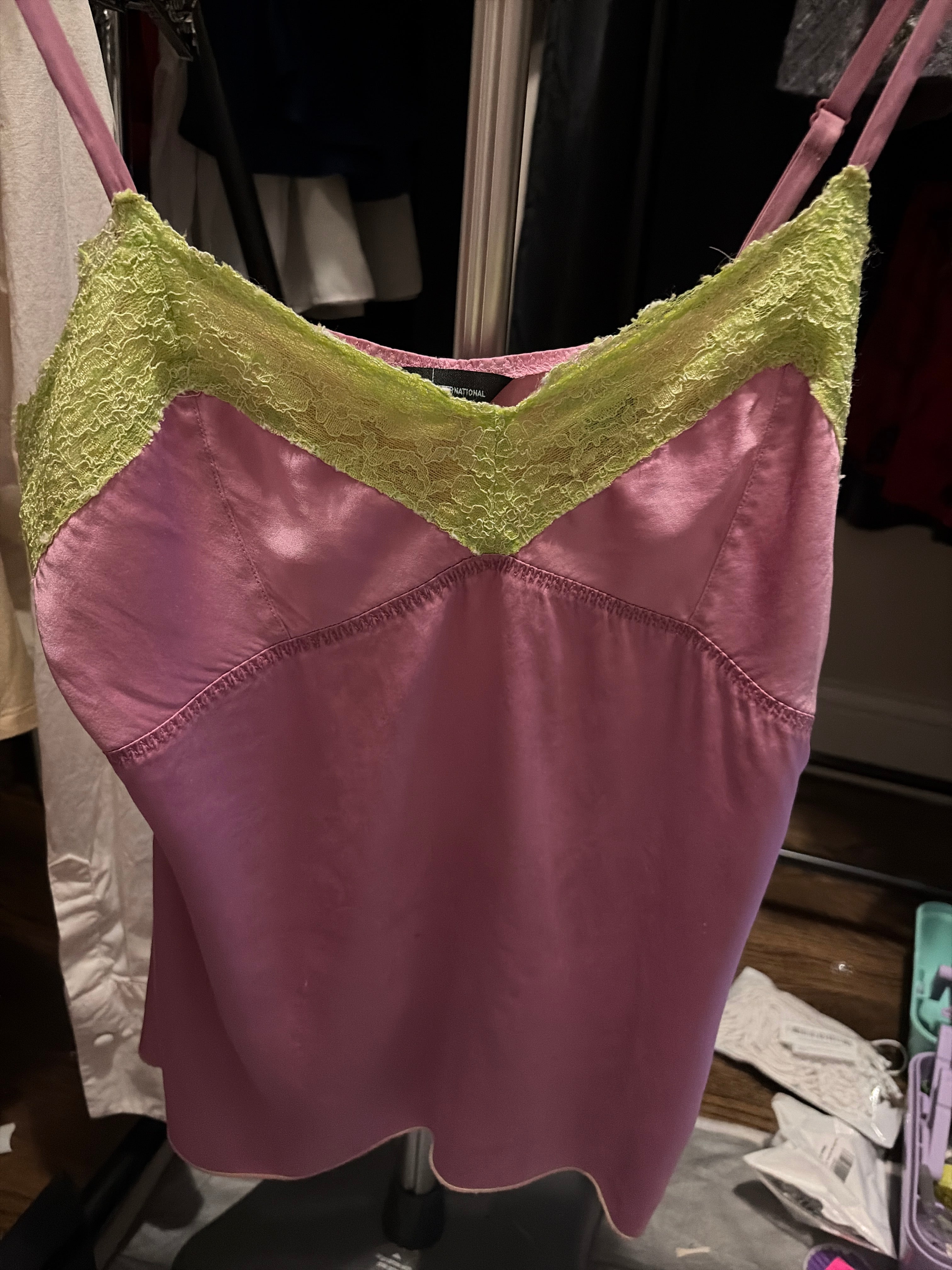 Tops - Sleeveless - Moda