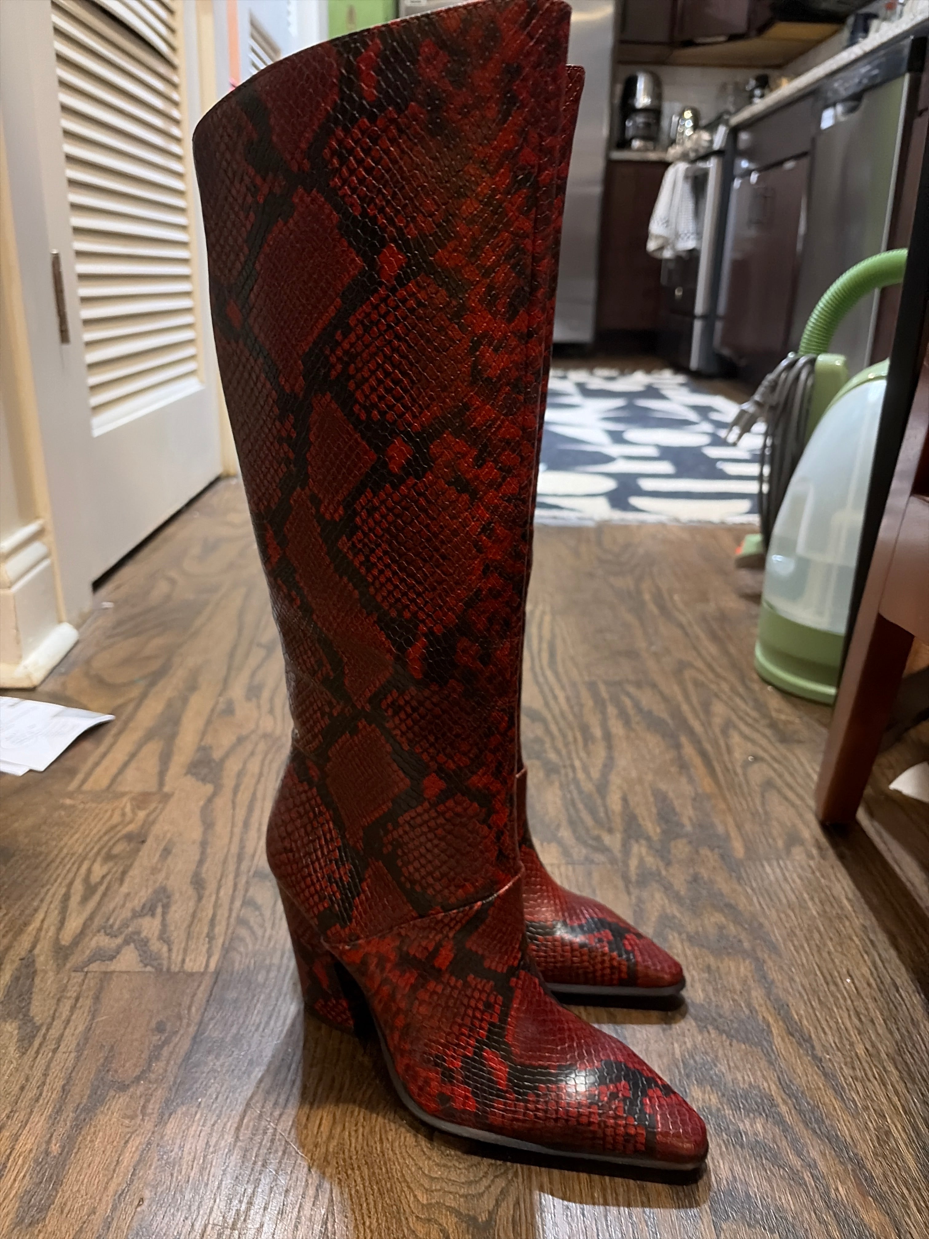 Shoes - Boots (Jlo)
