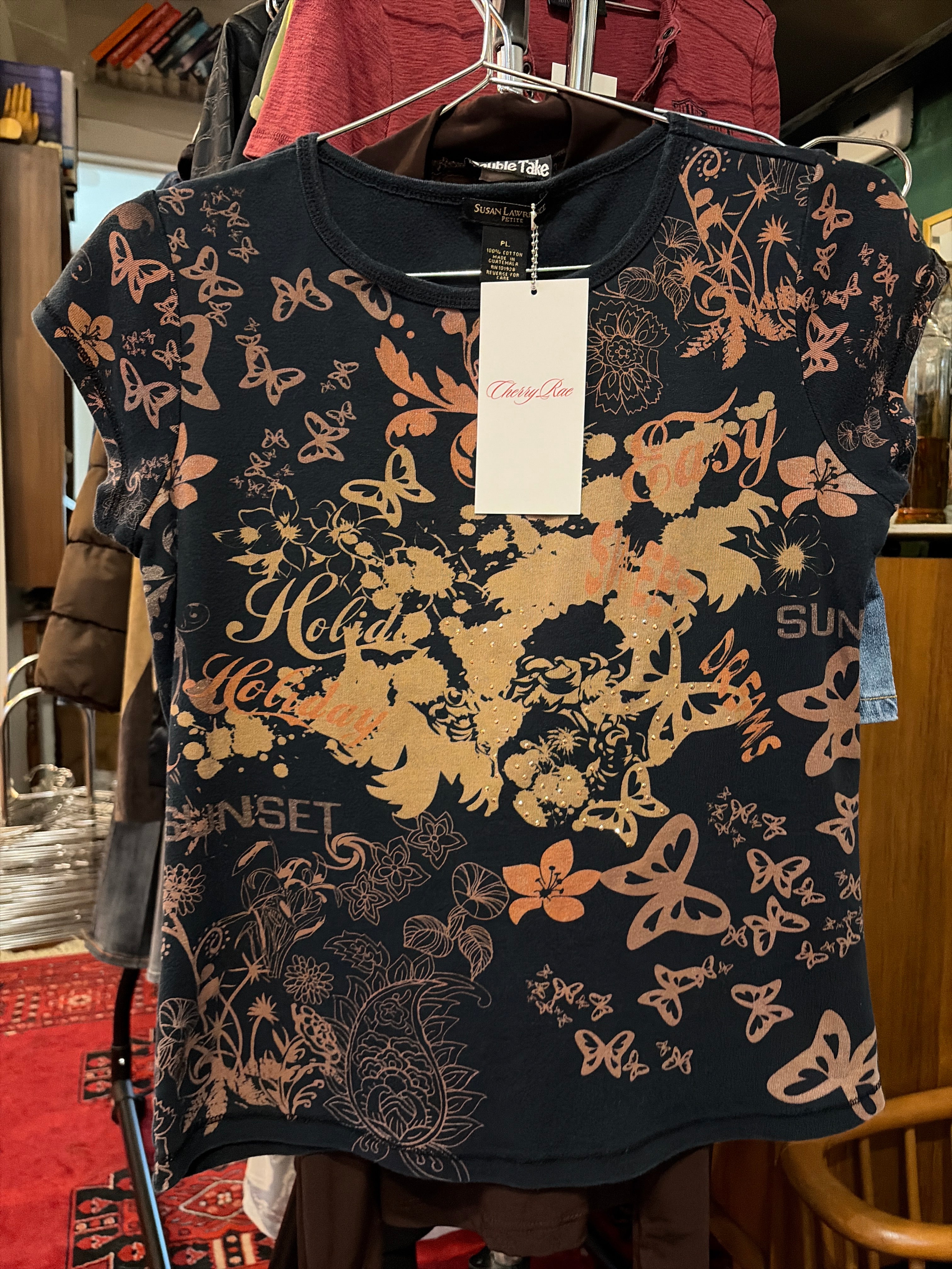 Tops - T-Shirt (Susan Lawrence)