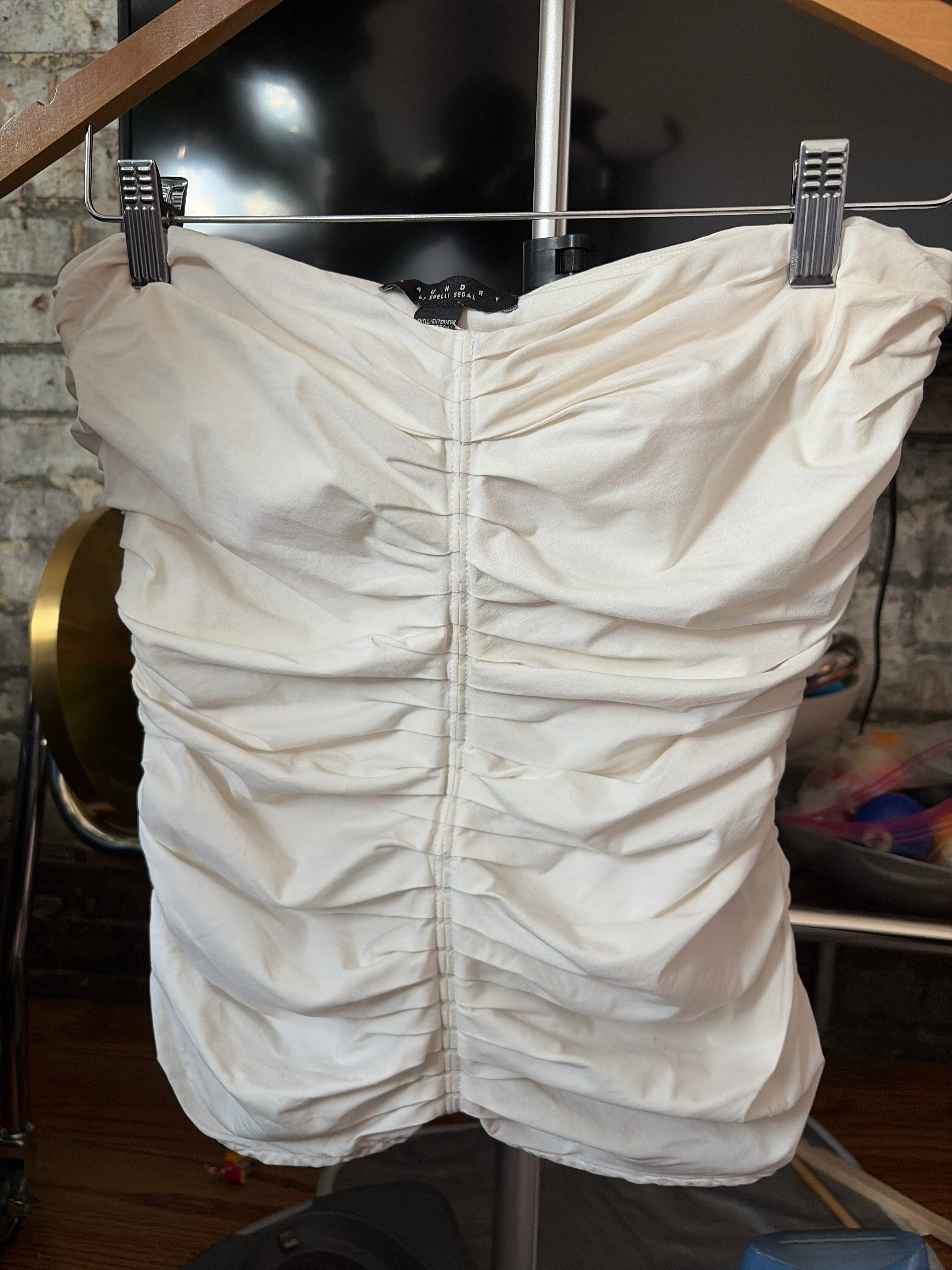 Tops - Sleeveless - Laundry