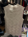 Tops - Sleeveless - Plisse