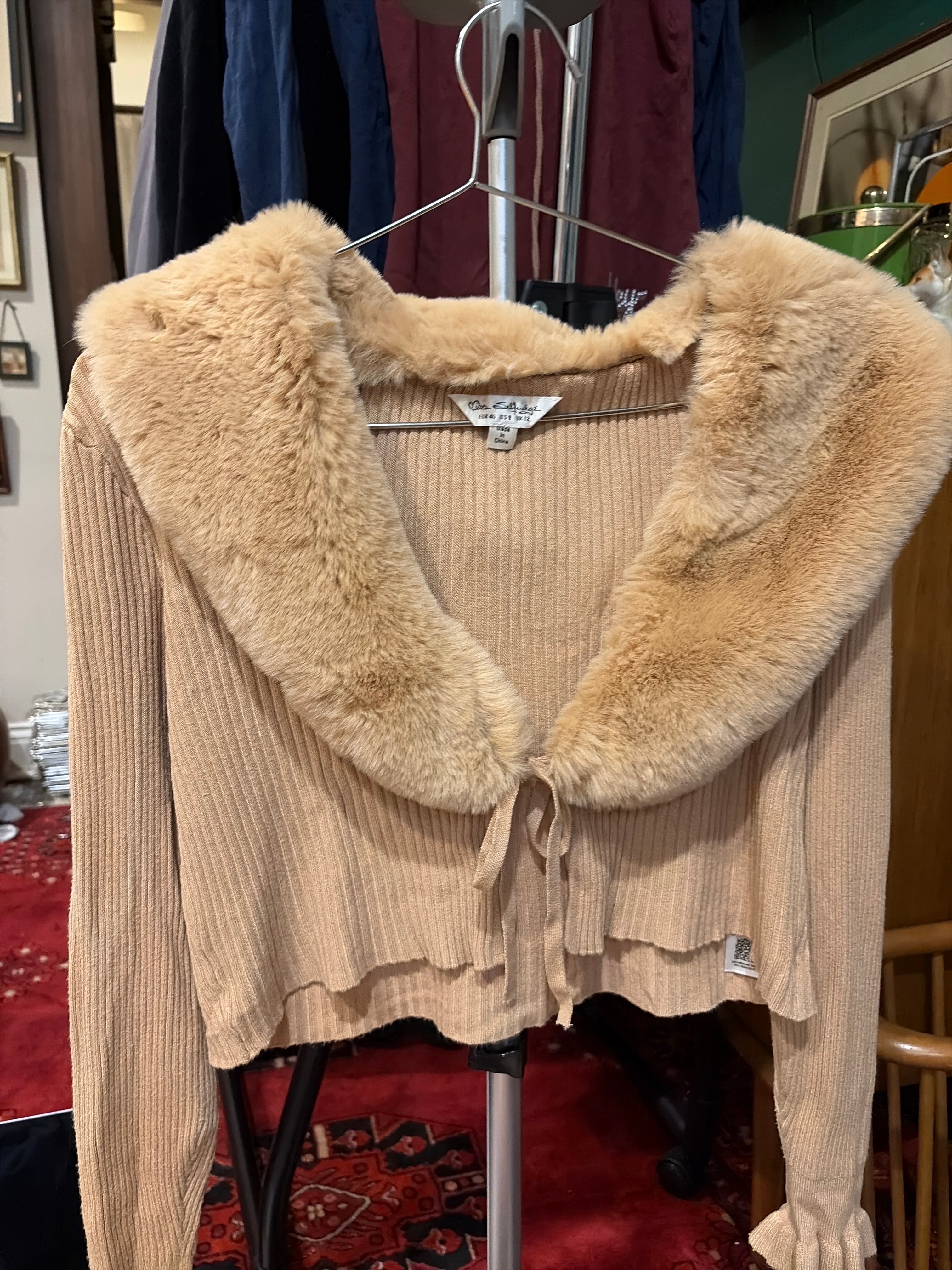 Sweaters - Cami (Miss S)