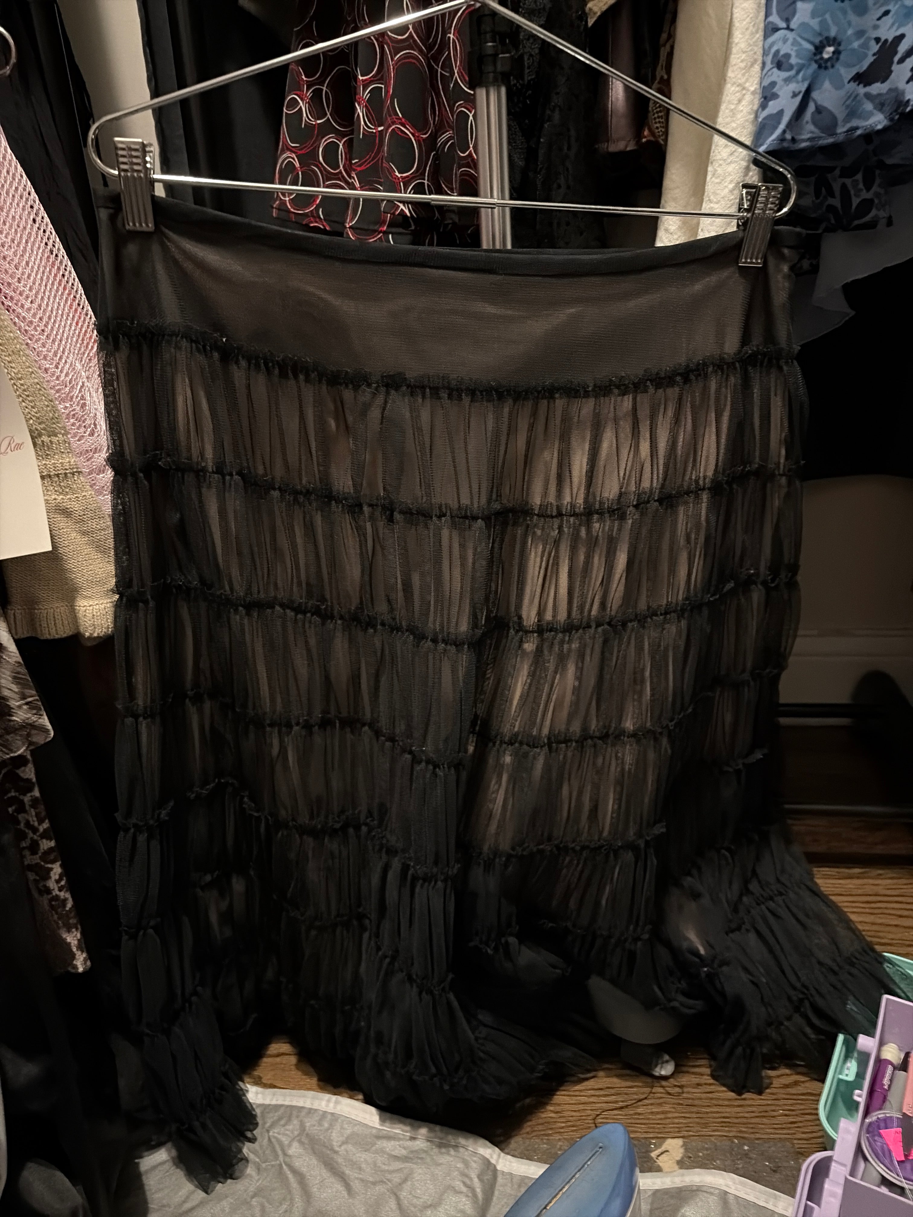 Skirt - Midi - WYDN