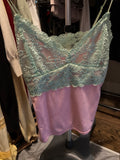 Tops - Sleeveless - Moda