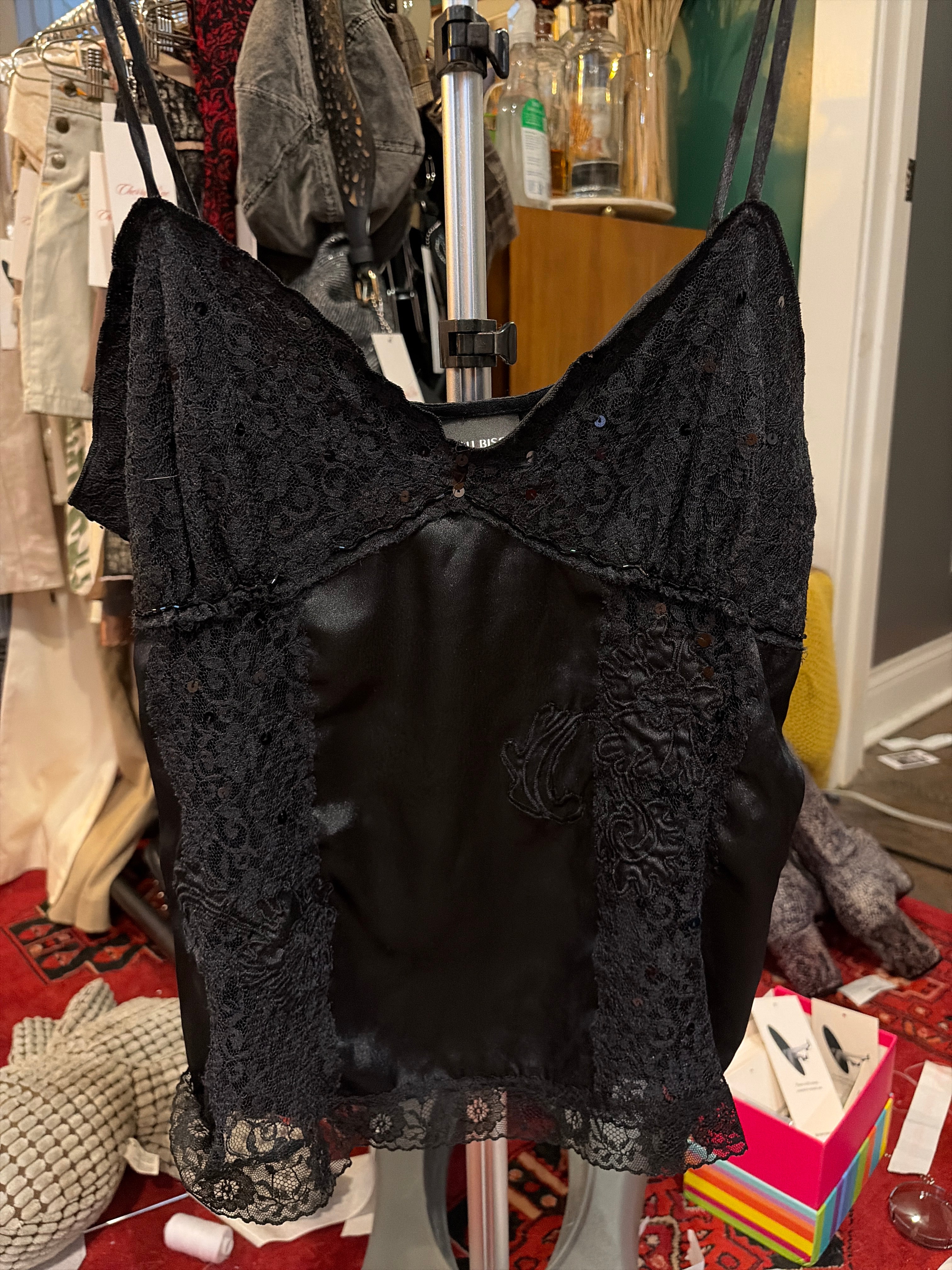 Tops - Sleeveless - Bisou