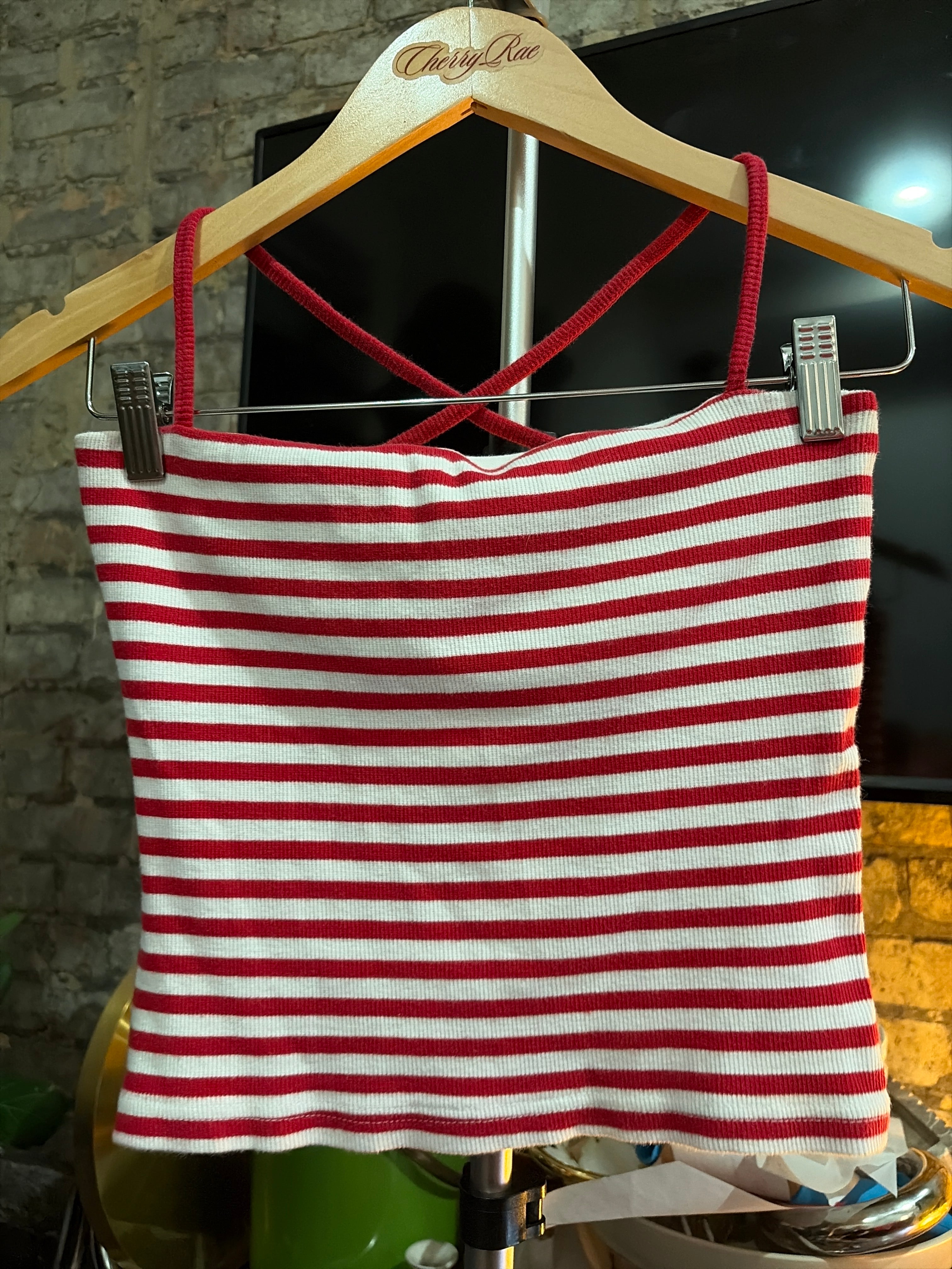 Tops - Sleeveless - Moda INTL