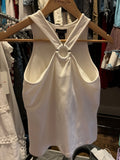 Tops - Sleeveless - Moda