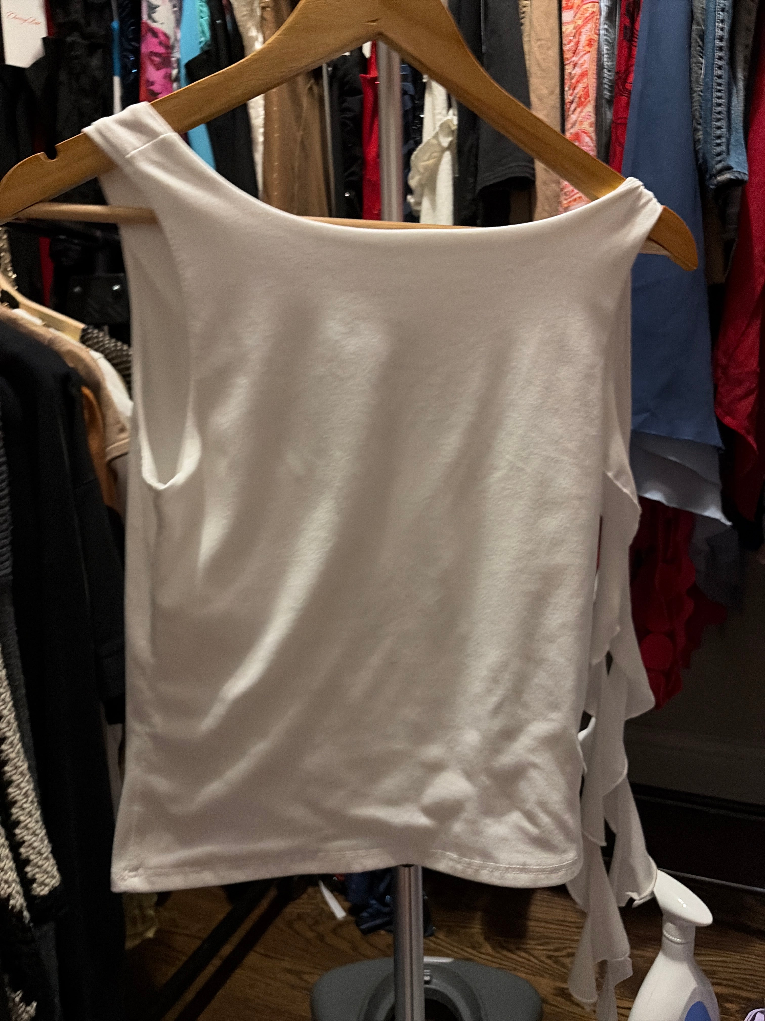 Tops - Sleeveless - Hague