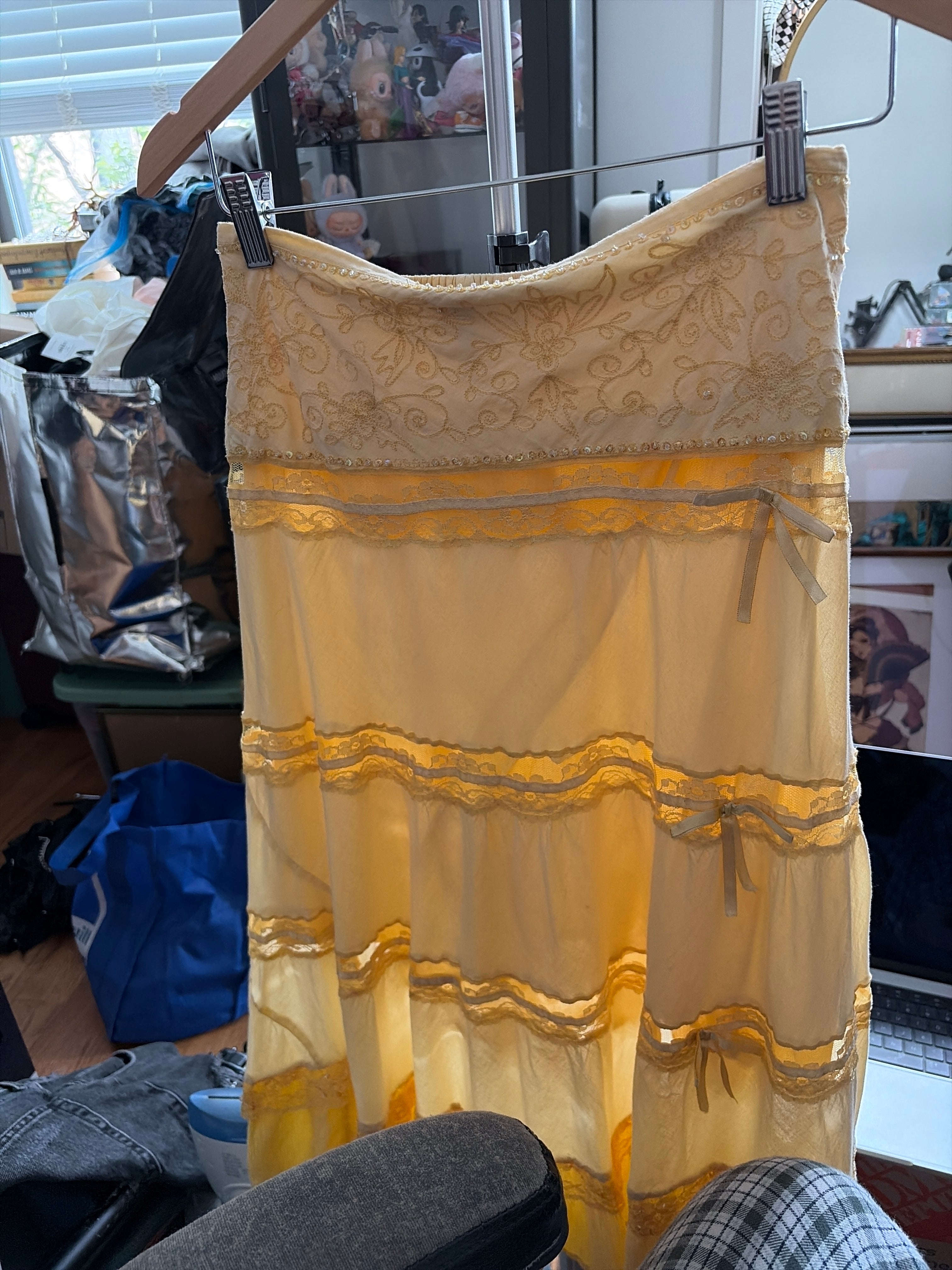 Skirts - Maxi - Passport