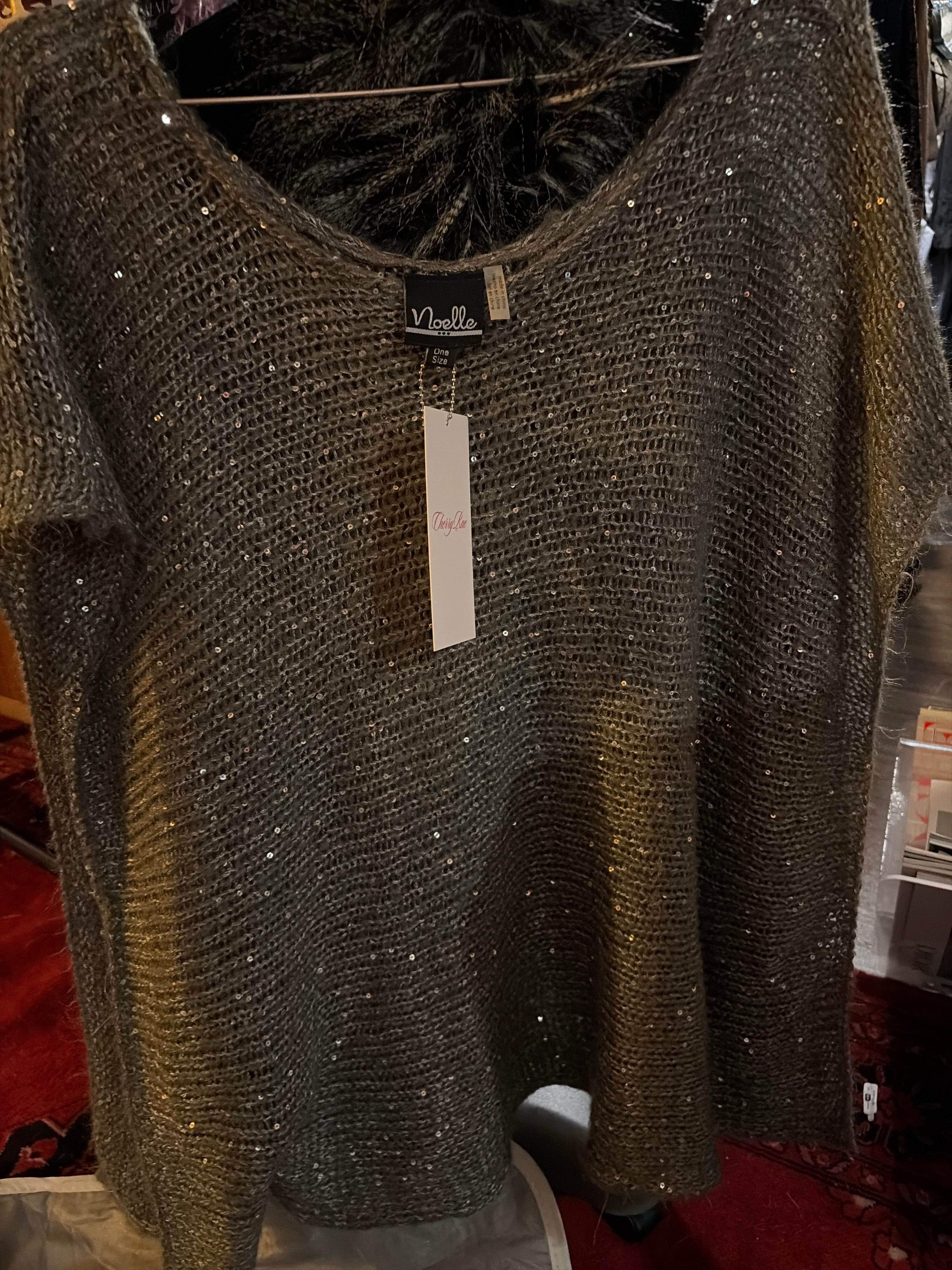 Sweaters - Poncho (Noelle)