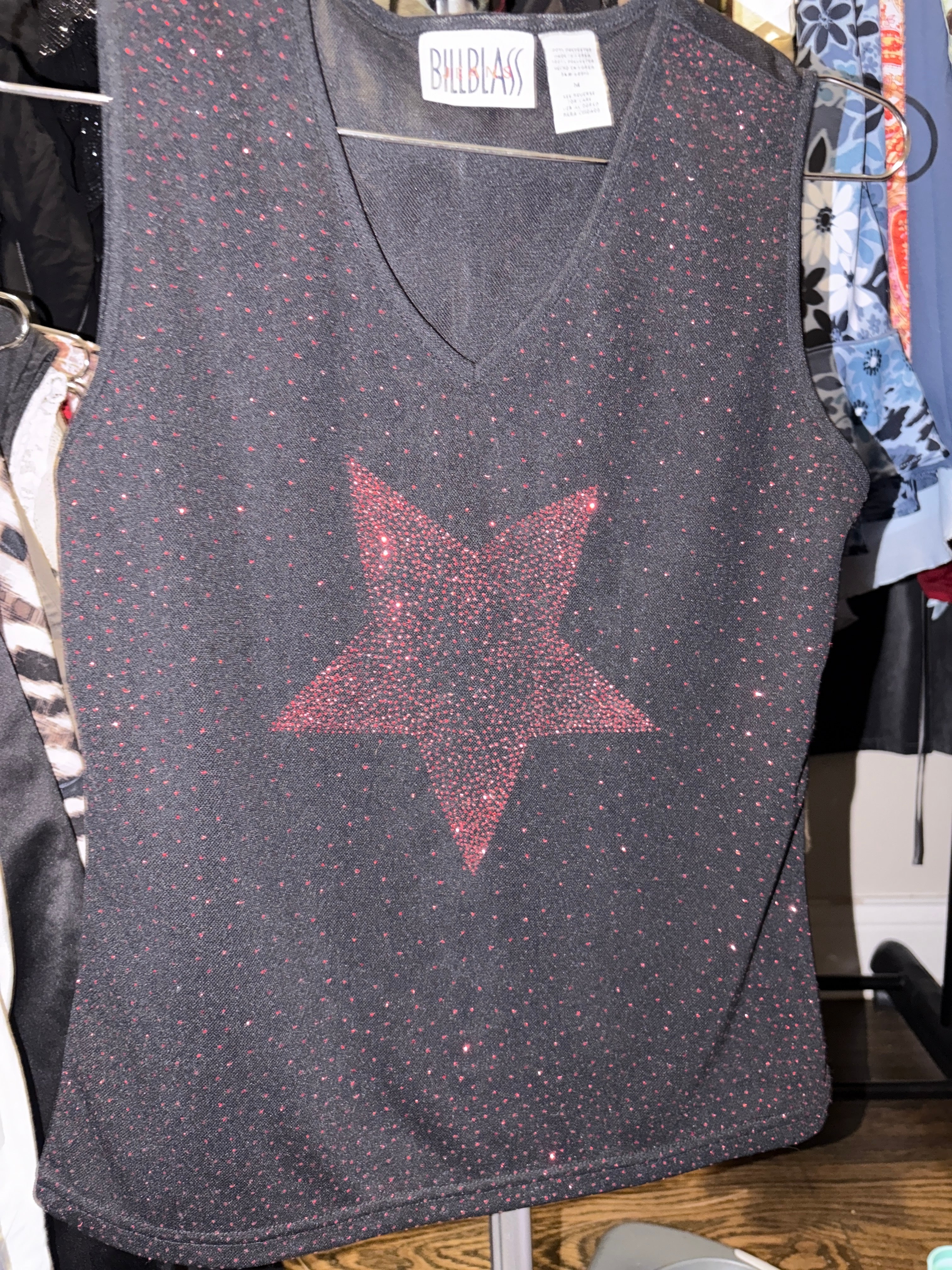 Tops - Sleeveless - Bill Blass