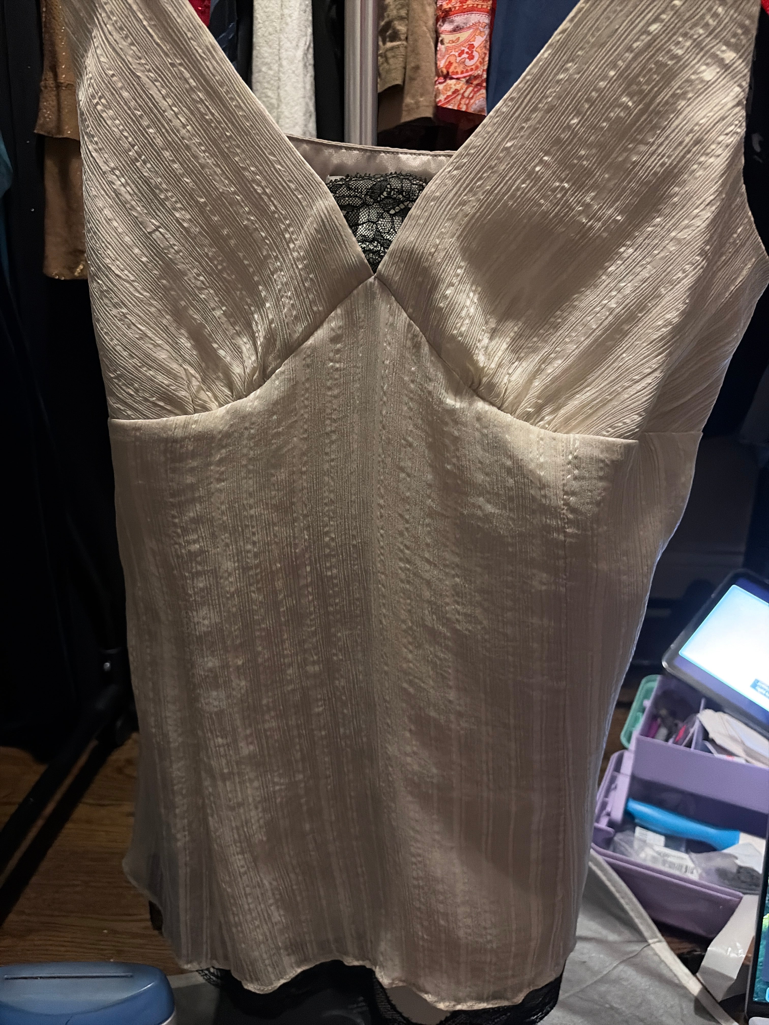 Tops - Sleeveless - Black House White Market