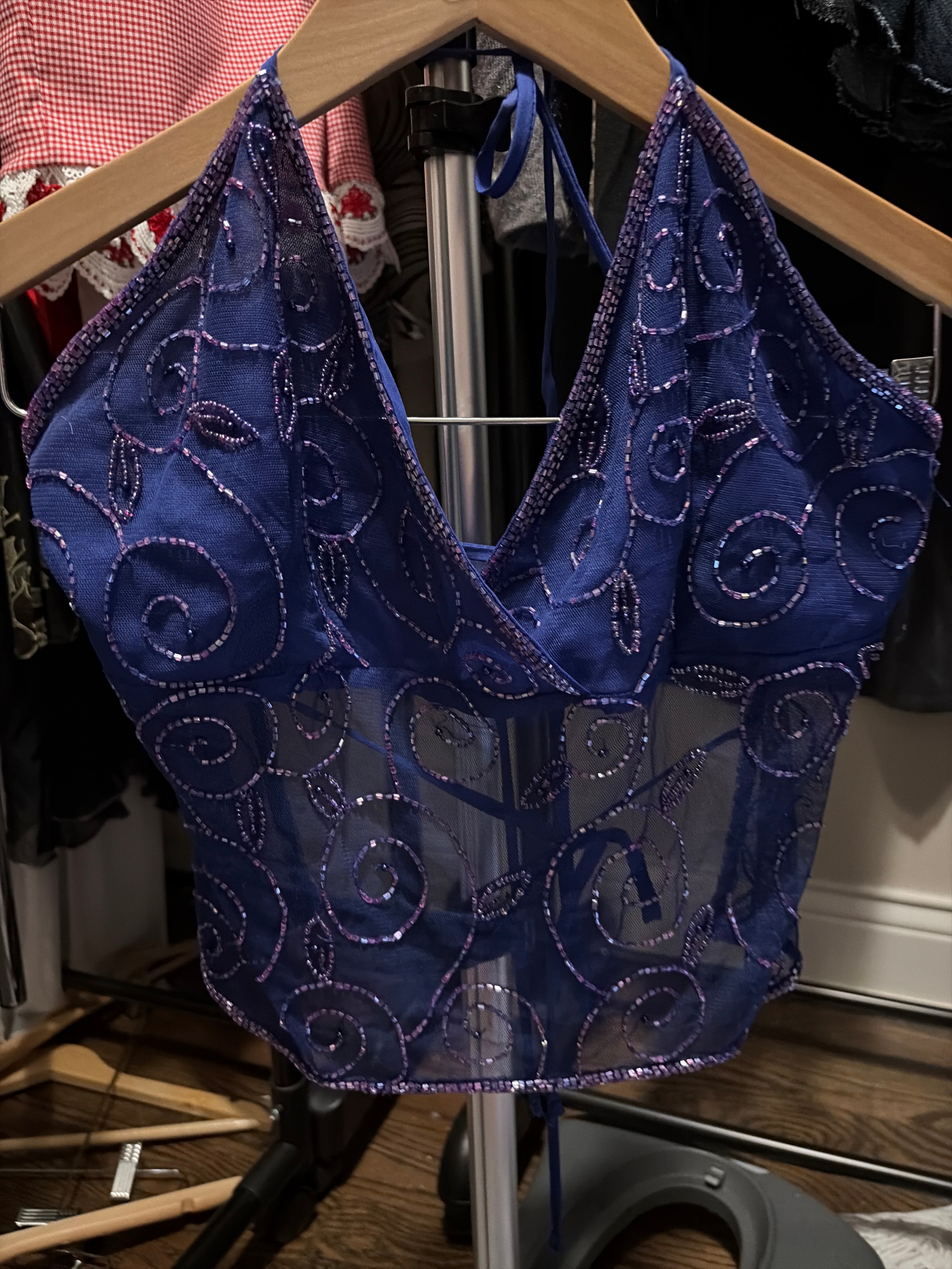 Tops - Sleeveless - Passport