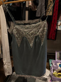 Tops - Sleeveless - Moda