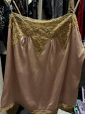 Tops - Sleeveless - Moda