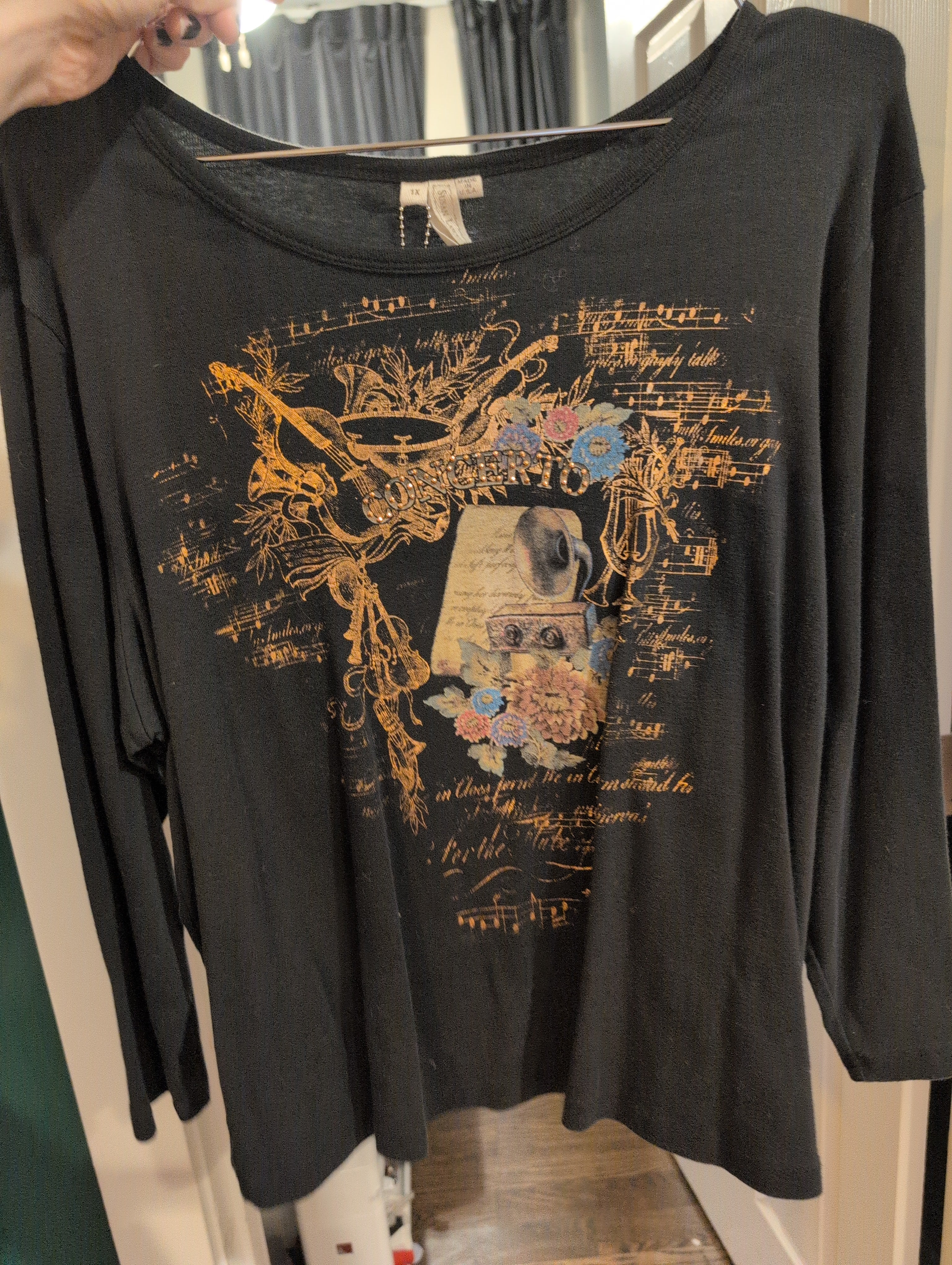 Top - T-shirt (Susan Lawrence)