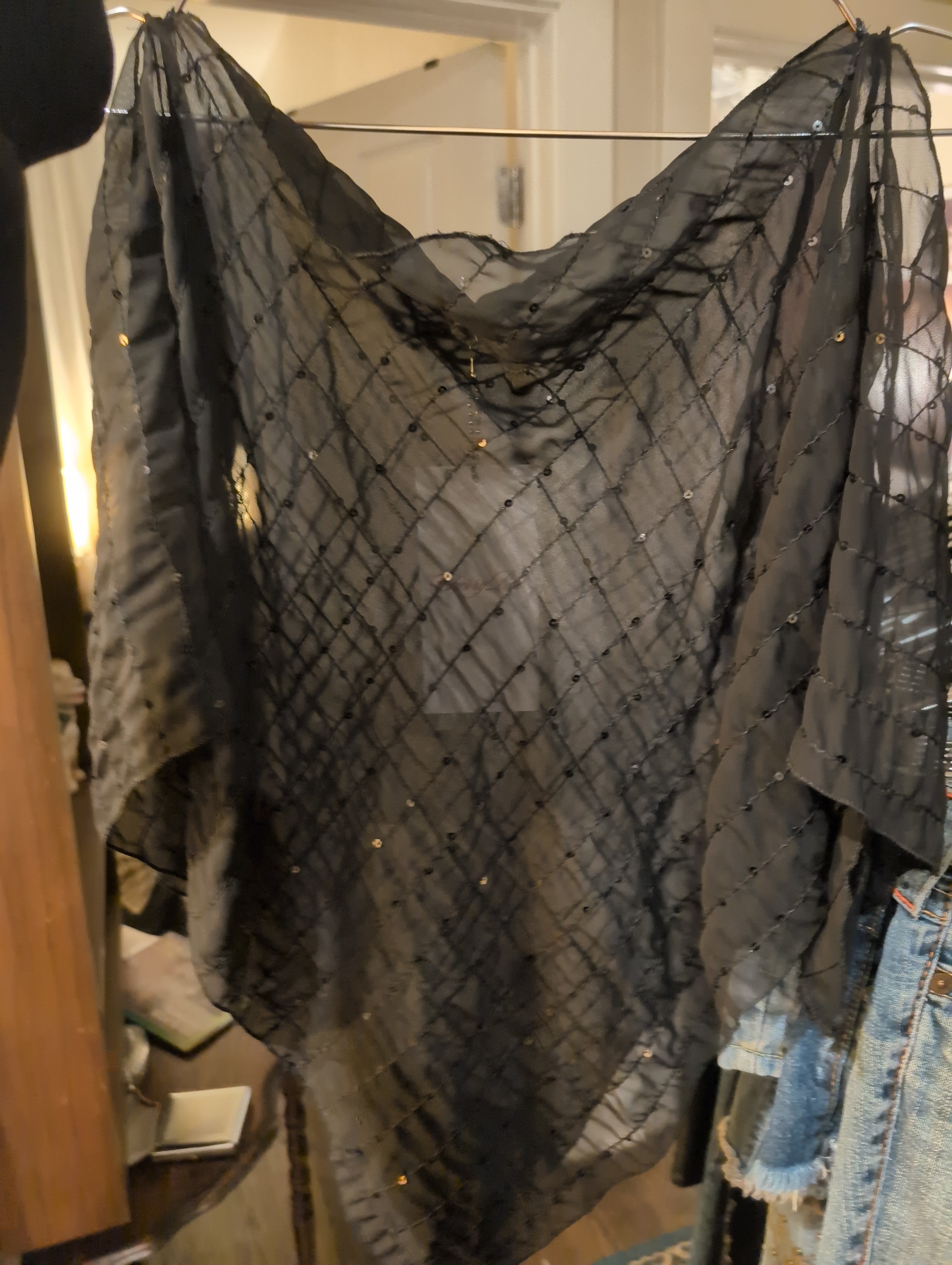 Top- Poncho